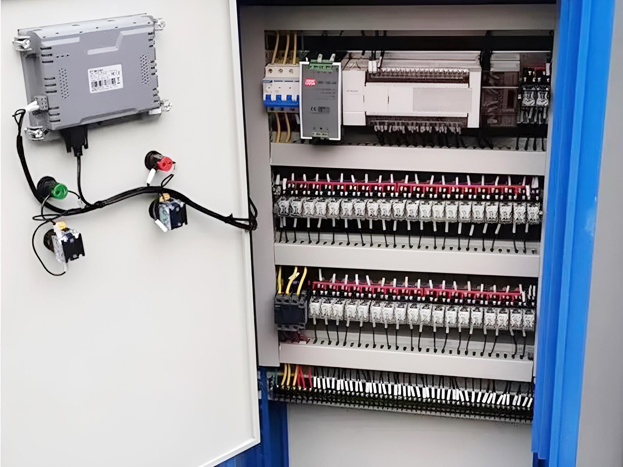 噴淋泵控制箱（柜）